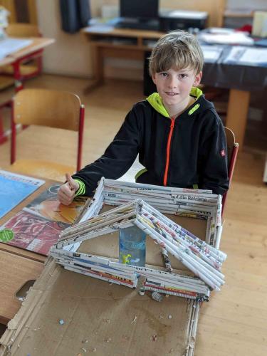 Blockhäuser aus Papier_3.+4. Schulst._Werken