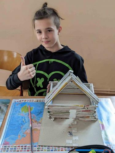 Blockhäuser aus Papier_3.+4. Schulst._Werken