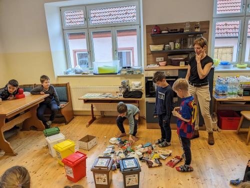 Mülltrennung AnTONNIa