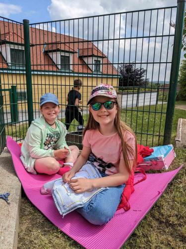 Werken_Sticken im Garten